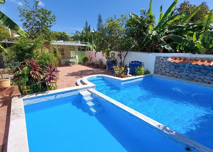Increible Casa Con Piscina!