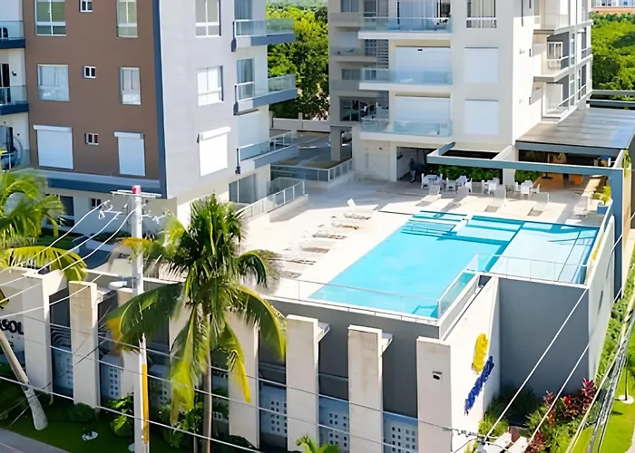 Costal View Apt. Walkable To Beach & Restaurants