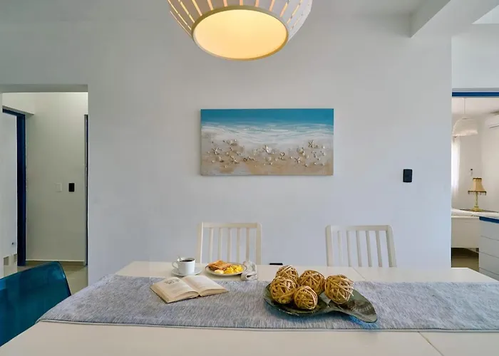 Beachside Getaway 3Br Pool 5Min Walk To Beach Wi-Fi